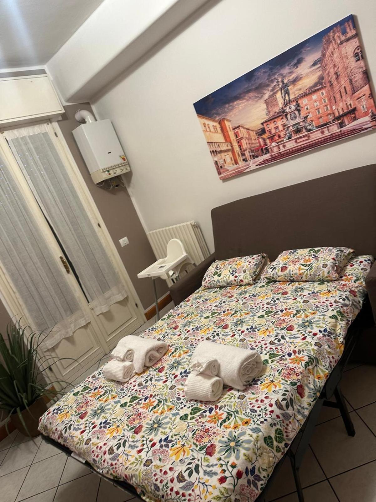 Nicholas B&B City Center- Apartment Bologna Esterno foto