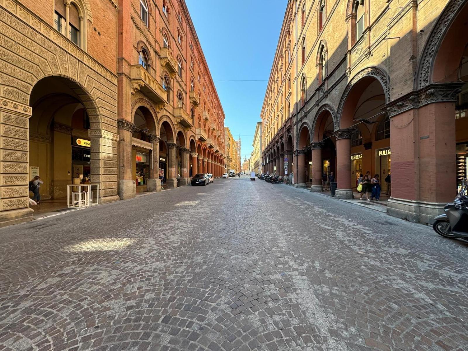 Nicholas B&B City Center- Apartment Bologna Esterno foto