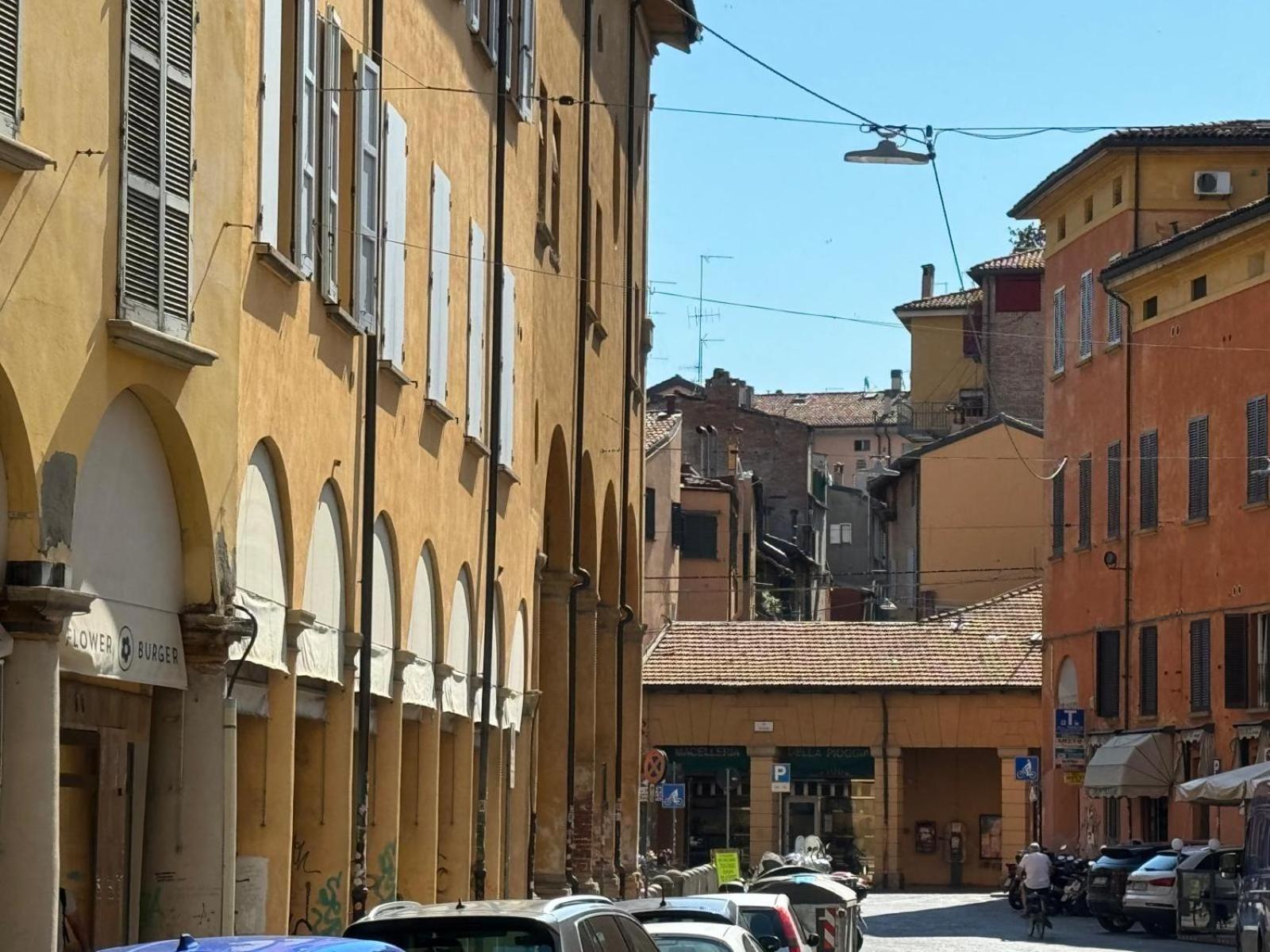 Nicholas B&B City Center- Apartment Bologna Esterno foto