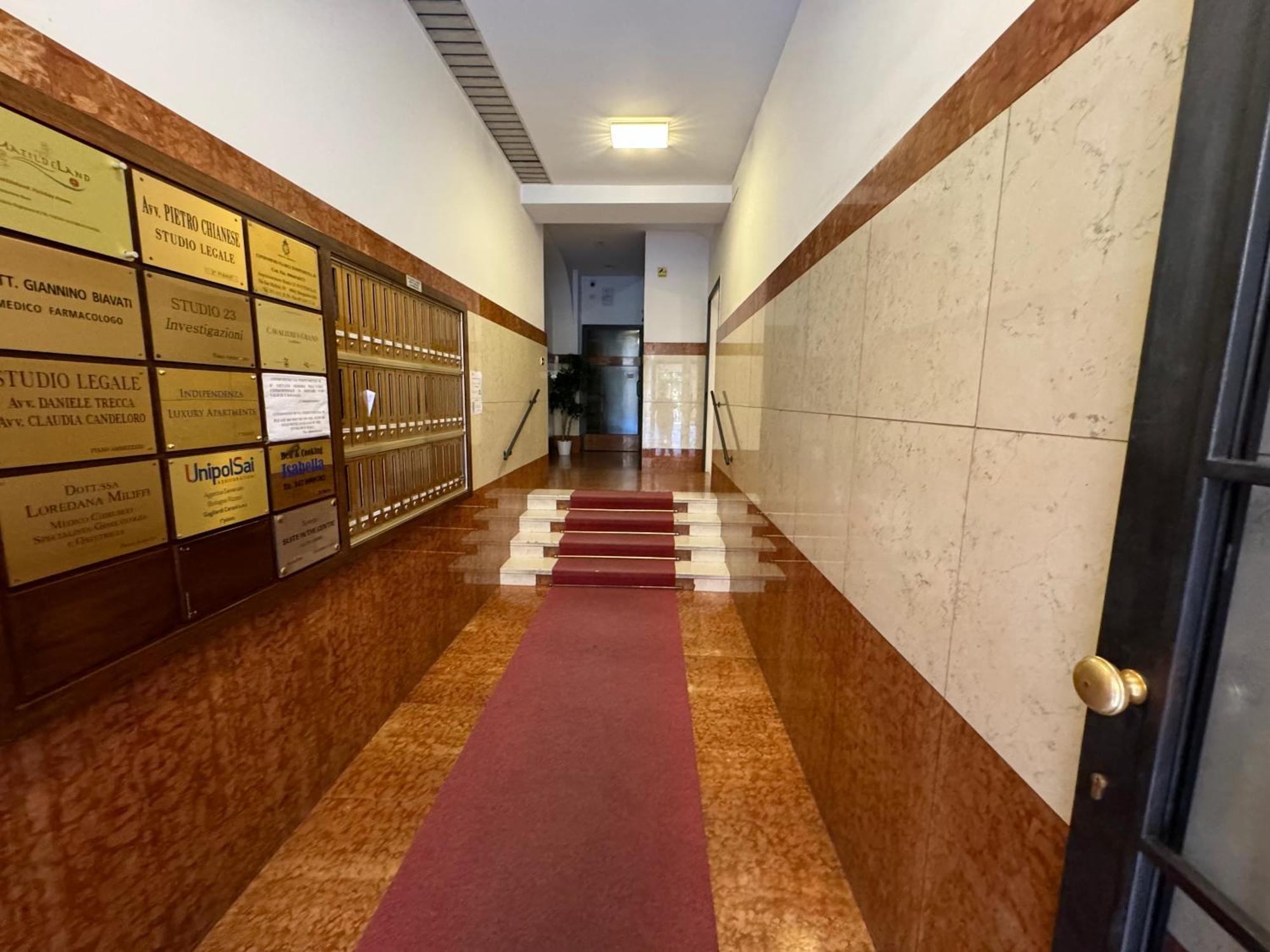 Nicholas B&B City Center- Apartment Bologna Esterno foto